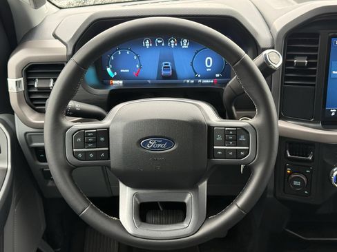 Used 2025 Ford F150 XLT w/ Equipment Group 301A Standard AWD/4WD image 24
