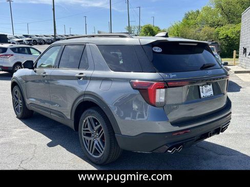 New 2026 Ford Explorer ST image 5