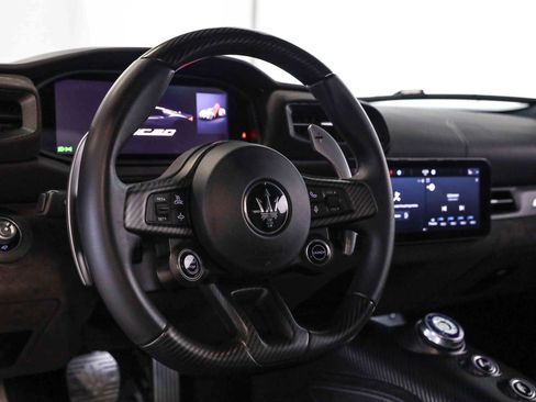 Used 2022 Maserati MC20 Coupe RWD image 40