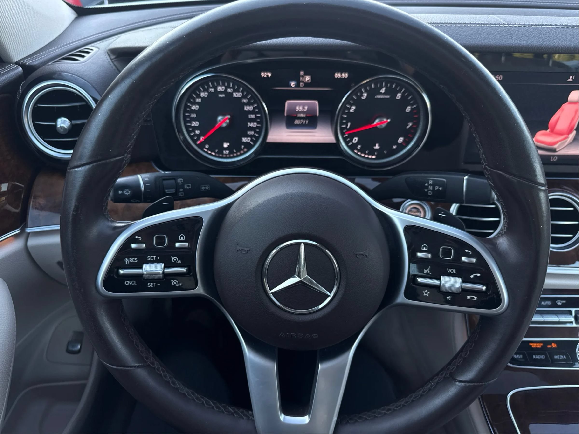 Used 2019 Mercedes-Benz E 450 4MATIC Wagon image 32