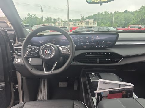 Used 2026 Buick Enclave Sport Touring w/ Power Package AWD/4WD image 50