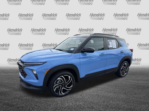 Used 2024 Chevrolet TrailBlazer RS w/ Driver Confidence Package AWD/4WD image 5