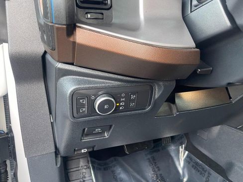 Used 2021 Ford Bronco Outer Banks image 21