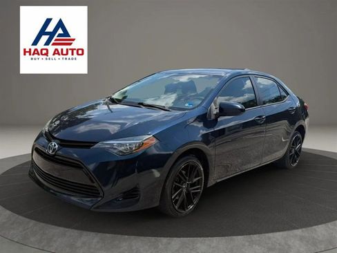 Used 2019 Toyota Corolla LE FWD image 1