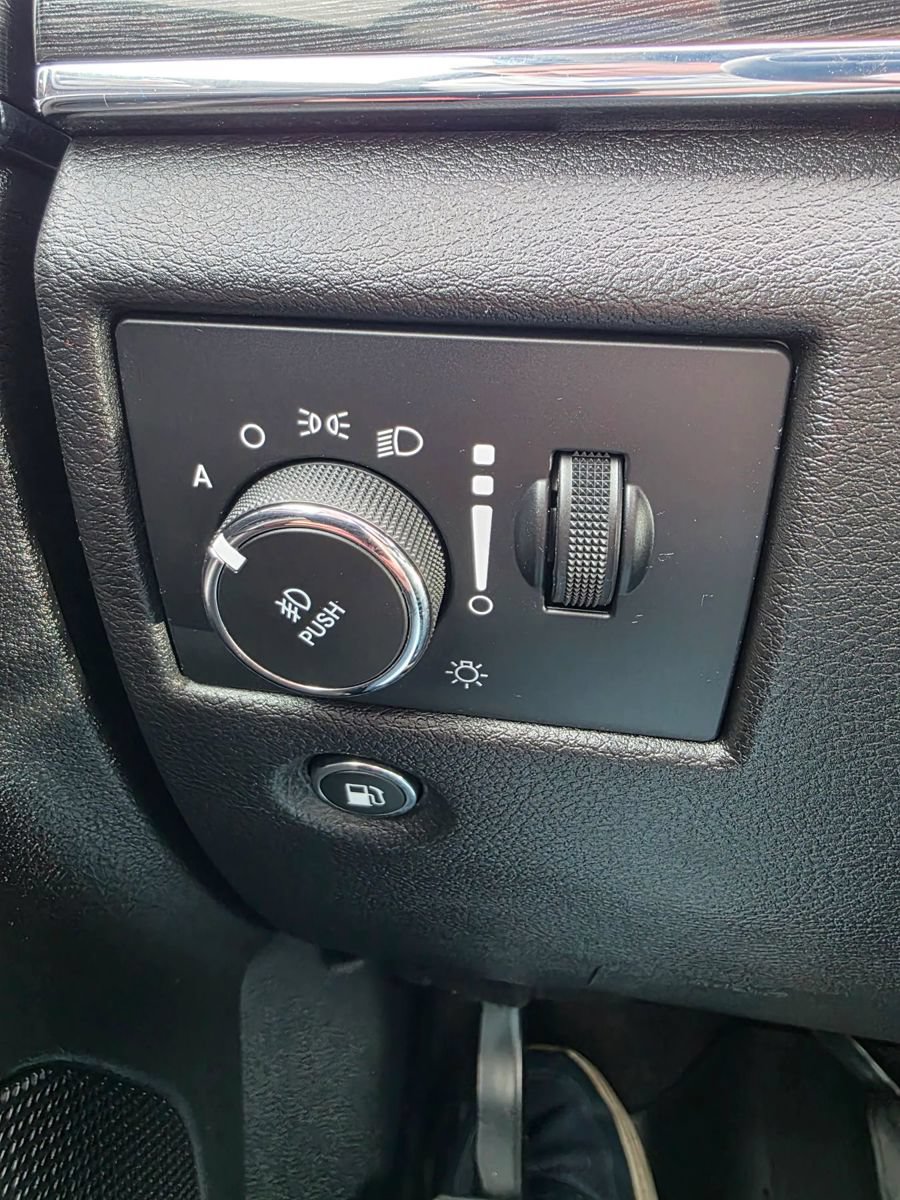 Used 2018 Jeep Grand Cherokee Trailhawk AWD/4WD image 13