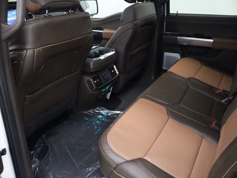 New 2025 Ford F150 King Ranch w/ FX4 Off-Road Package AWD/4WD image 25