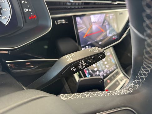 Used 2025 Audi Q7 3.0T Premium Plus image 23