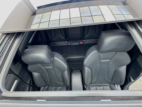 Used 2018 Audi A3 e-tron Premium image 14