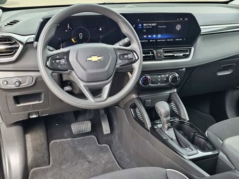 Used 2026 Chevrolet TrailBlazer LT FWD image 33