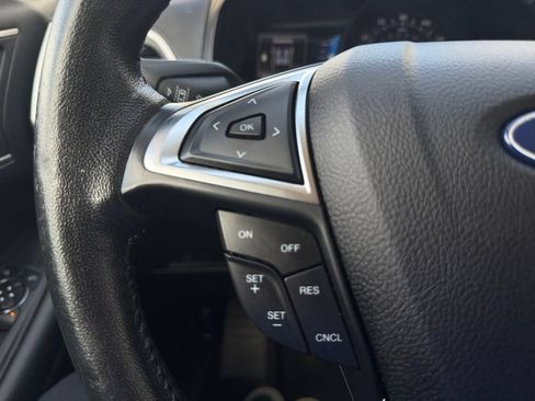 Used 2022 Ford Edge SEL AWD/4WD image 22