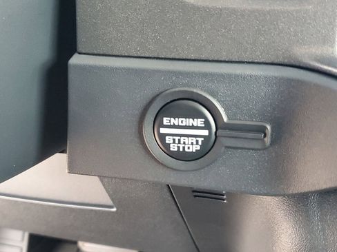 New 2025 Ford Bronco Big Bend w/ Black Diamond Package image 26