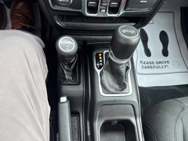 Used 2020 Jeep Wrangler Unlimited Sport AWD/4WD image 10