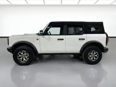 Used 2024 Ford Bronco Badlands AWD/4WD image 9