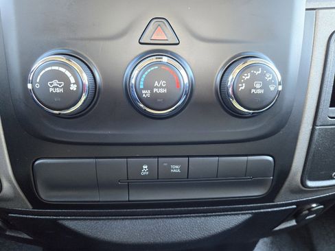 Used 2016 RAM 1500 Tradesman w/ Popular Equipment Group image 18