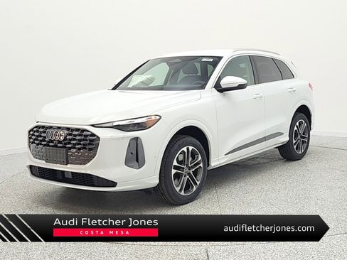 New 2025 Audi Q5 Premium image 1