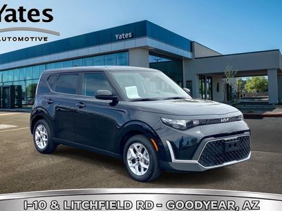Used 2023 Kia Soul LX w/ Option Group 015