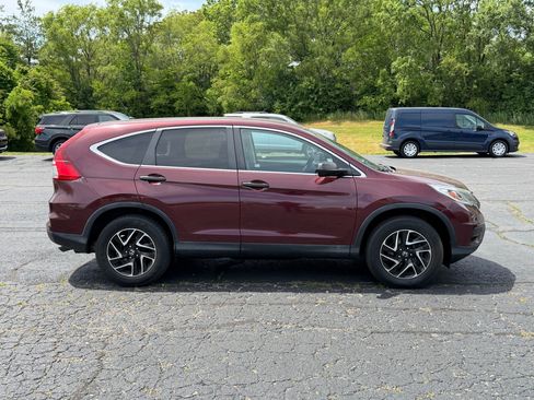 Used 2016 Honda CR-V SE image 6