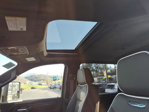 New 2026 GMC Sierra 2500 AT4X AWD/4WD image 15