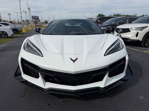 Used 2026 Chevrolet Corvette Z06 RWD image 8