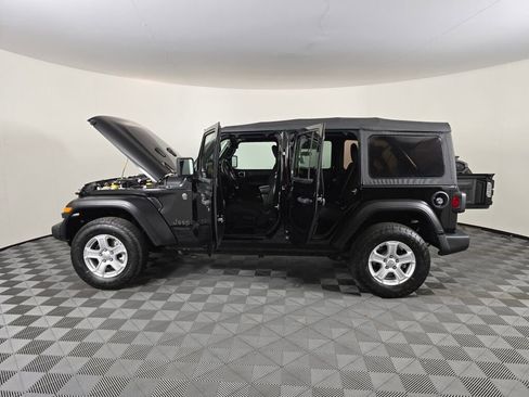 Used 2022 Jeep Wrangler Unlimited Sport image 16