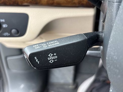 Used 2018 Audi Q5 2.0T Premium Plus w/ Premium Plus Package image 23