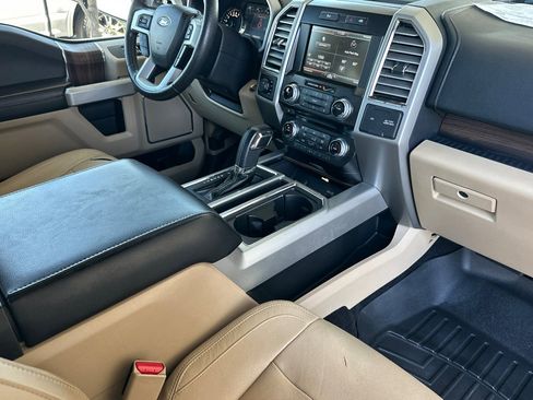 Used 2015 Ford F150 Lariat w/ Equipment Group 502A Luxury image 14