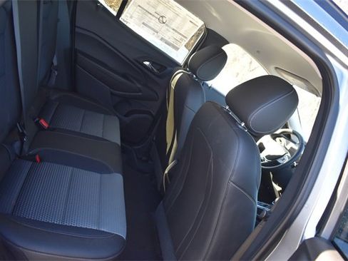 New 2026 Chevrolet Trax LT w/ LT Convenience Package image 14