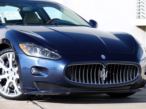 Used 2011 Maserati GranTurismo S image 16