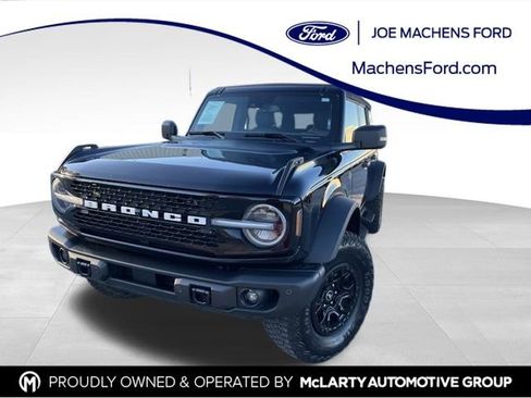 Used 2023 Ford Bronco Wildtrak image 1