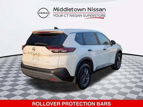 Used 2023 Nissan Rogue S AWD/4WD image 3