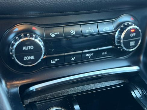 Used 2019 Mercedes-Benz CLA 250 CLA 250 4MATIC Coupe w/ Multimedia Package image 25