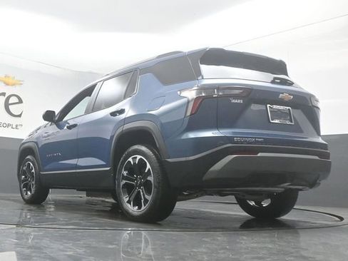 New 2026 Chevrolet Equinox LT AWD/4WD image 5
