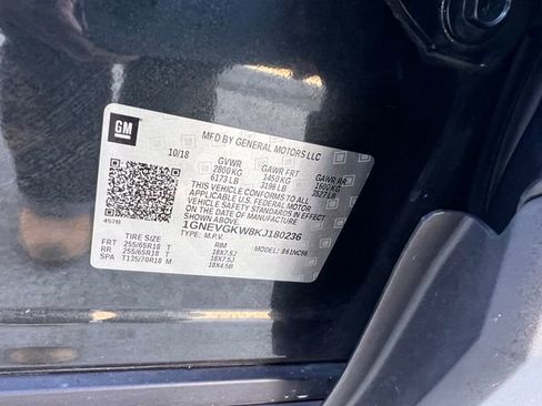 Used 2019 Chevrolet Traverse LT image 38