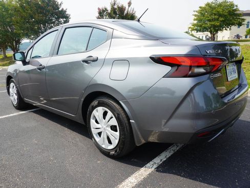 Used 2024 Nissan Versa S w/ Trunk Package FWD image 5