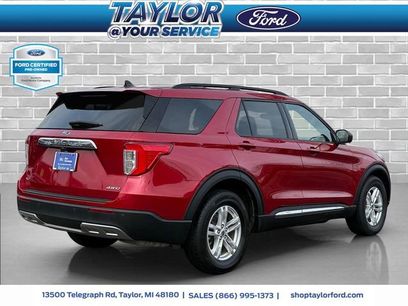 Certified 2023 Ford Explorer XLT w/ Equipment Group 202A