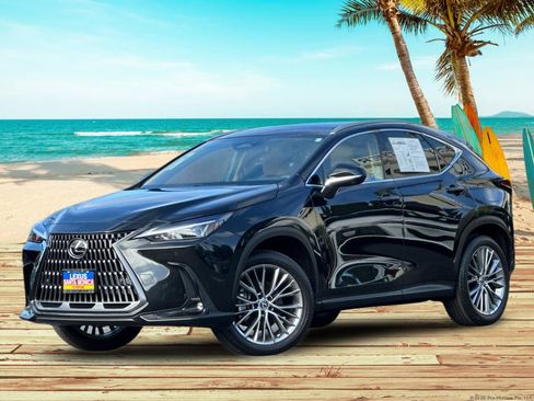 Used 2023 Lexus NX 350 AWD w/ Vision Package image 2