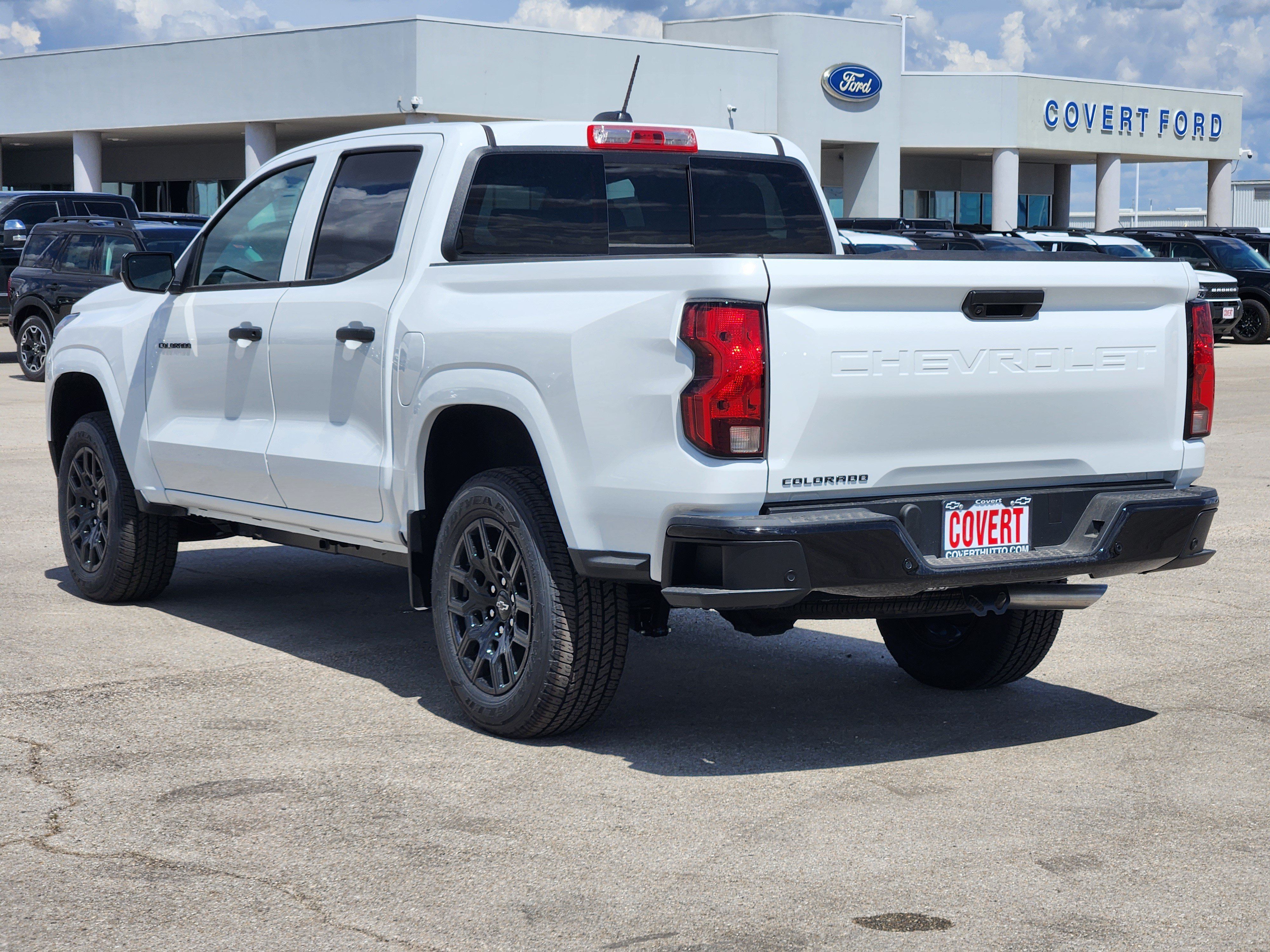 New 2026 Chevrolet Colorado W/T w/ WT Custom Package RWD image 24