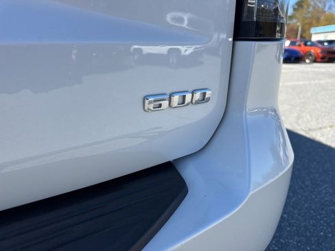 Used 2024 Cadillac Escalade ESV Sport w/ Touring Package image 35