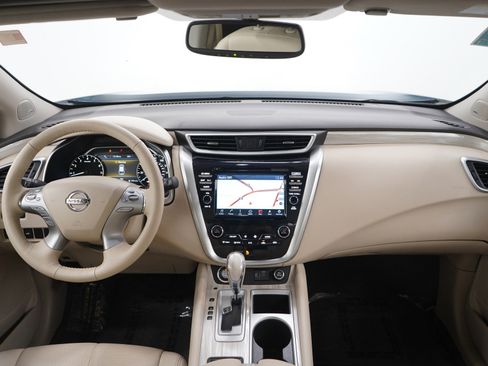Used 2018 Nissan Murano SL w/ Moonroof Package AWD/4WD image 13