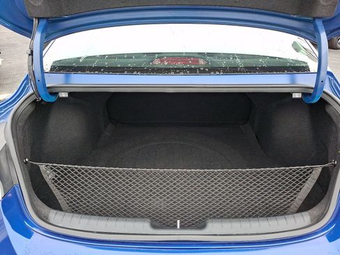 Used 2021 Hyundai Elantra SEL FWD image 28