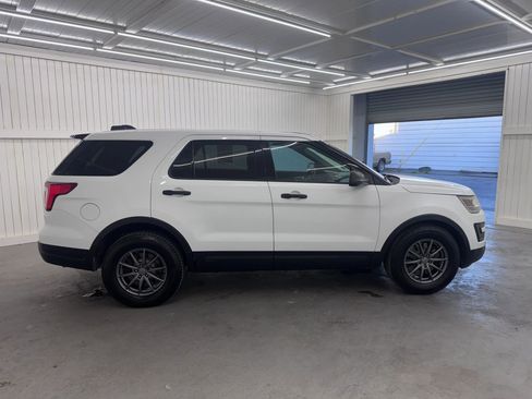 Used 2018 Ford Explorer 4WD Police Interceptor image 4