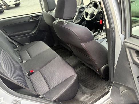 Used 2015 Subaru Forester 2.5i Premium image 40