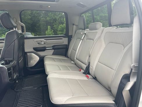 Used 2024 RAM 1500 Limited AWD/4WD image 11