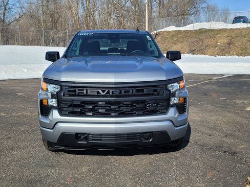 Used 2024 Chevrolet Silverado 1500 Custom w/ LPO, Dark Essentials Package image 4