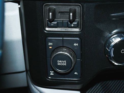 Used 2024 Ford F250 Limited image 40