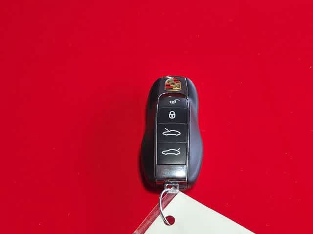 Used 2015 Porsche Cayman RWD image 33