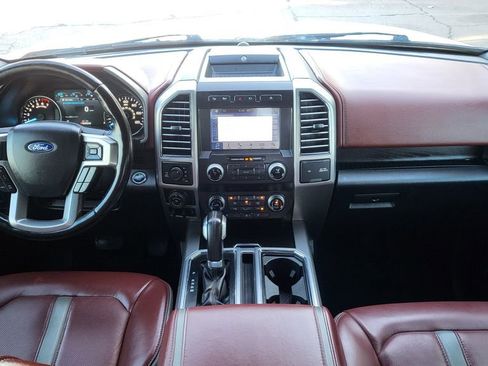 Used 2019 Ford F150 Platinum w/ Equipment Group 701A Luxury image 25