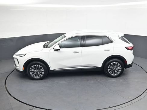 Used 2024 Buick Envision Preferred AWD/4WD image 27