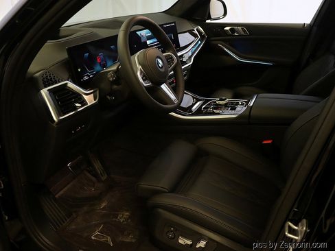 Used 2026 BMW X5 xDrive50e w/ Executive Package image 12