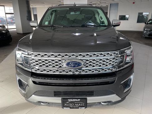 Used 2020 Ford Expedition Platinum image 2